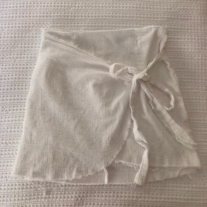 LF Mint Vanilla White Linen Wrap Skirt